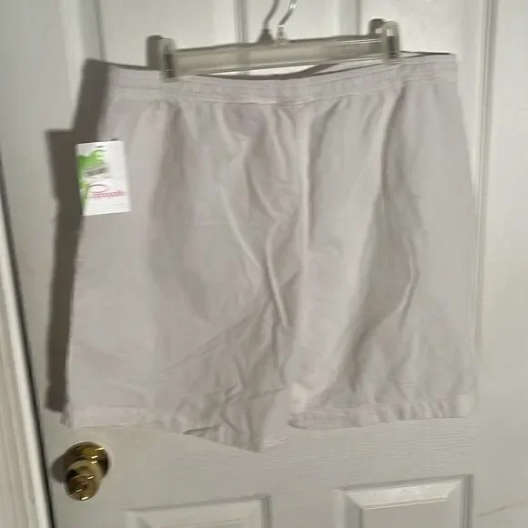 Cappagallo Shorts  - Picture 2 of 3